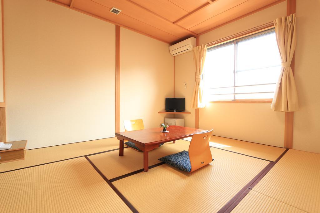 Shinwakan Hotel Satsumasendai Værelse billede