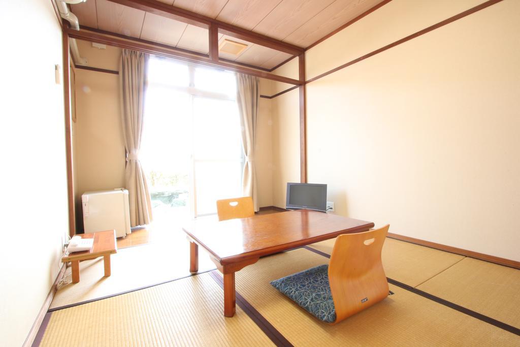Shinwakan Hotel Satsumasendai Værelse billede